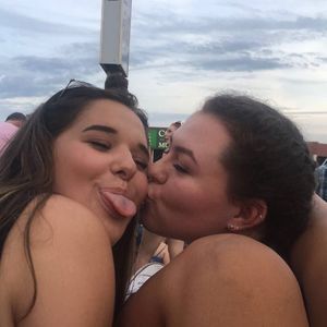 Meet your Posher, Sydney